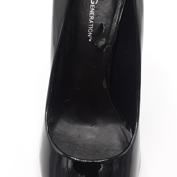 BCBGeneration BG-Flash Black Patent Pump Heels - Picture 6 of 8